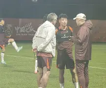 开云-Karsa意外战胜中国队，战术调整引爆全场！