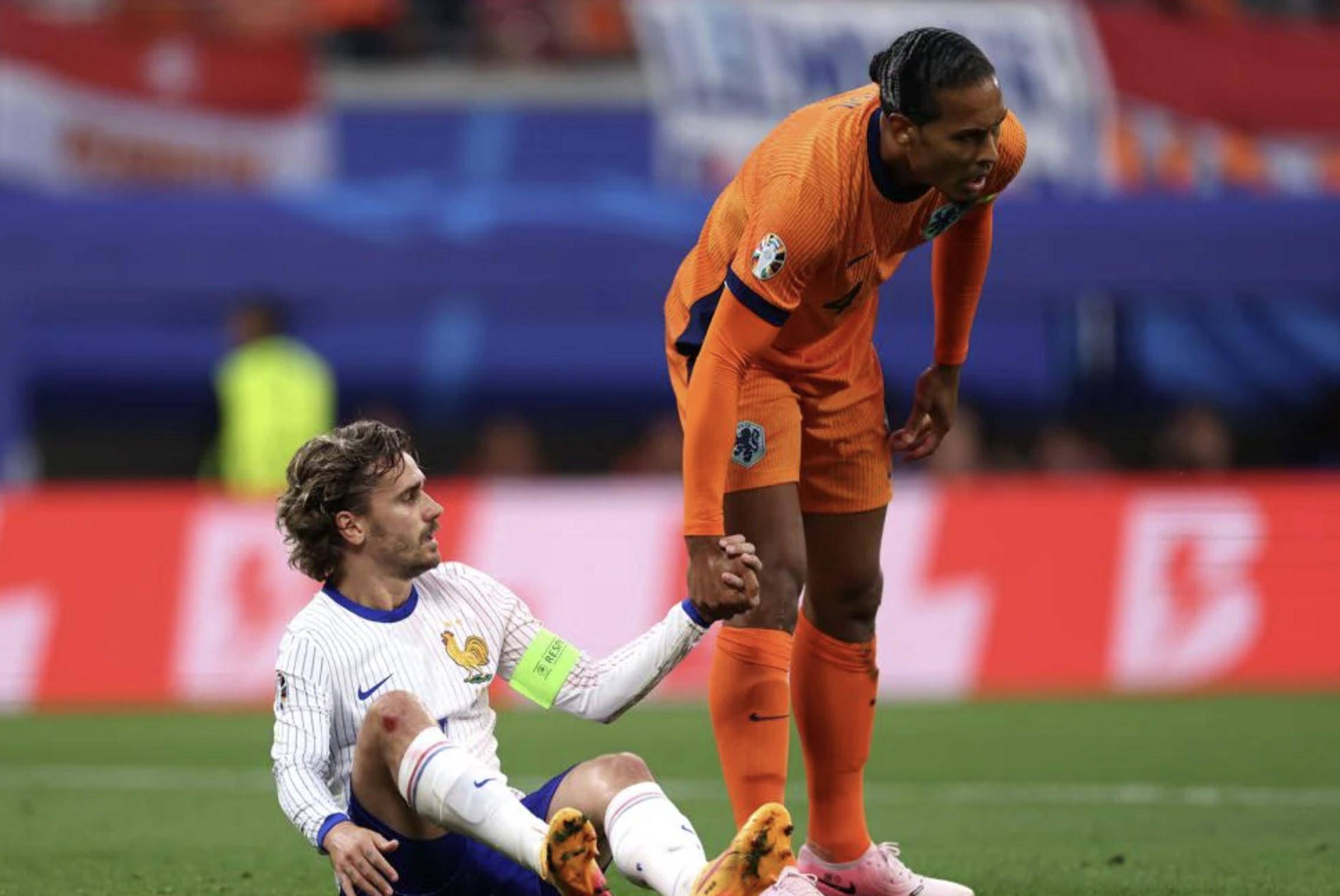 开云体育-包含浓眉哥在法国队比赛中出色防守，比分优势明显引发热议！的词条